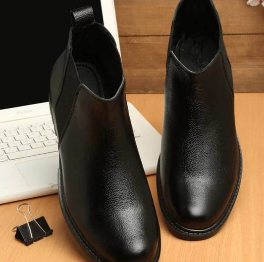 Premium Leather Chelsea Boots