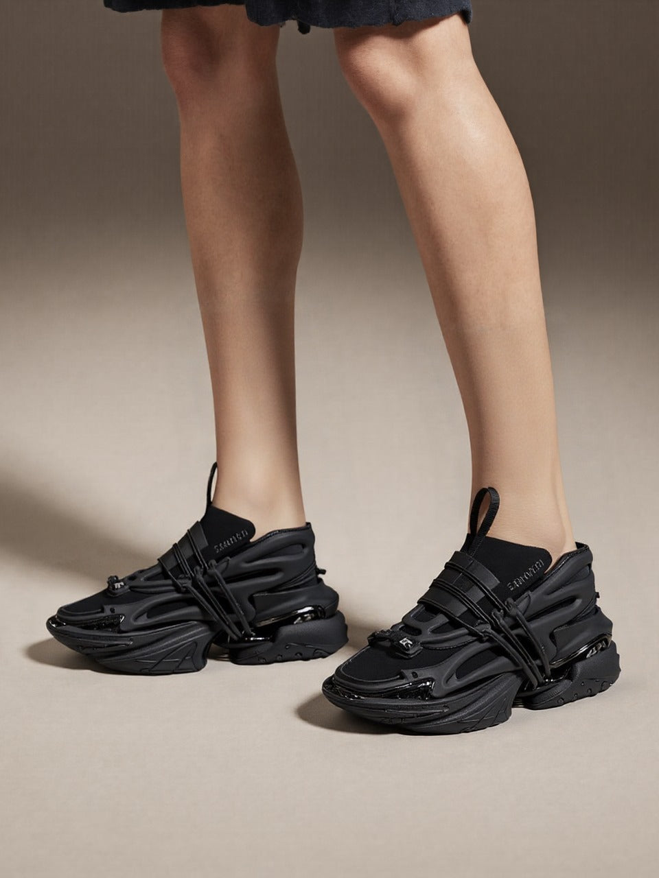 Balmain Paris Men’s Chunky Sneakers - Black